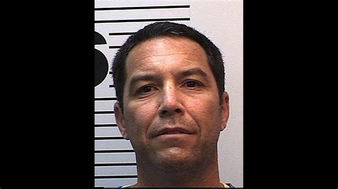 Scott Peterson Resentenced To Life In Wifes Death