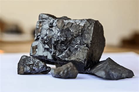Manganês Depósitos Minerais Extração Reservas E Mercado