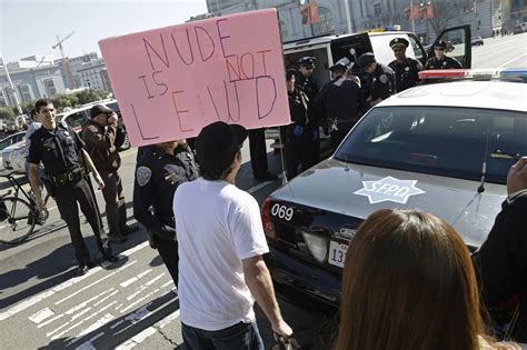 4 Arrested For Defying San Franciscos Nudity Ban Cbs News