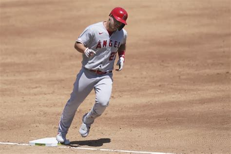 Mike Trout Hits His First Home Run Of The Spring In Angels Win Over Giants