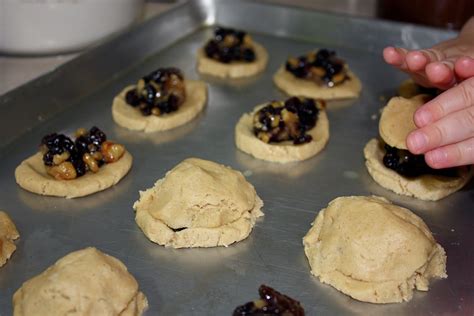 Preheat the oven to 375 degrees f. Everyday Art: Grandma's Raisin-Filled Cookies