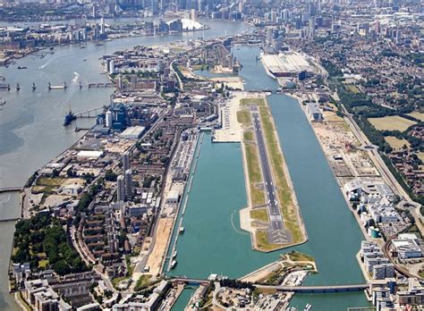 The capital city of great britain is a beautiful, bustling giant with plenty to see and do. Dreißig Jahre London City Airport