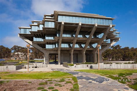 Photo Geisel Library At Uc San Diego