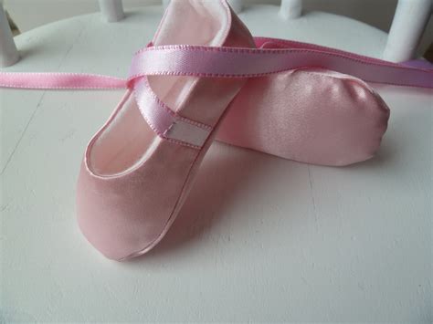 Baby Girl Shoes Infant Ballet Slippers In Pink Satin