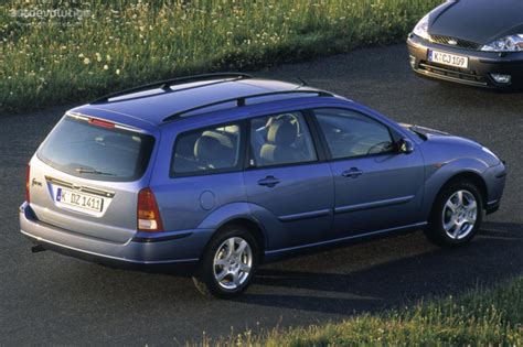 Ford Focus Wagon Specs And Photos 2001 2002 2003 2004 2005