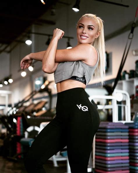 Top 10 Popular Instagram Fitness Models And Influencers 2021