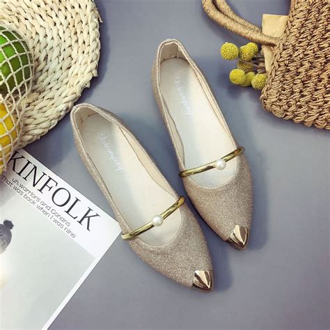 Bling Pointed Toe Women Flats Fashion Shoes Solid Female Flat Shoes