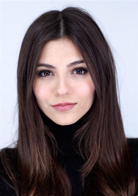 Victoria Justice Straight Hair