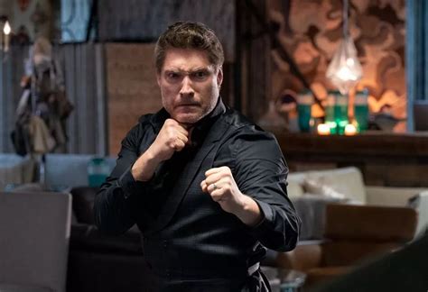 Cobra Kai Season 5 Stills Tease The Return Of Another Familiar Face