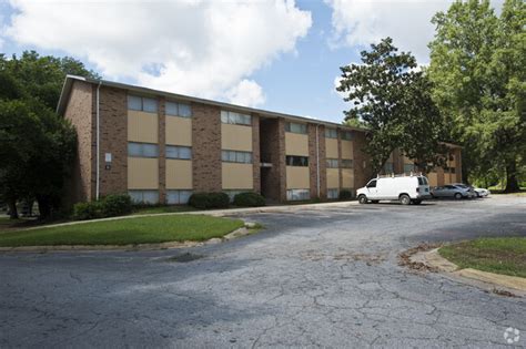 If cost is a factor while searching for 1 bedroom apartments in atlanta, consider which floor you will live on. Austin Oak Apartments Rentals - Decatur, GA | Apartments.com