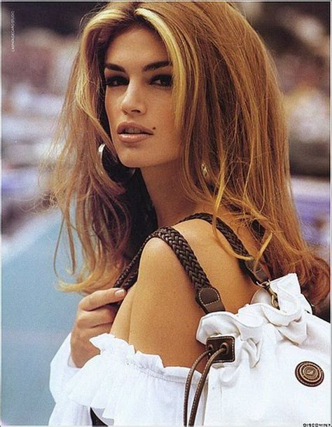 Model Muse Cindy Crawford Model Supermodels 90s Hairstyles