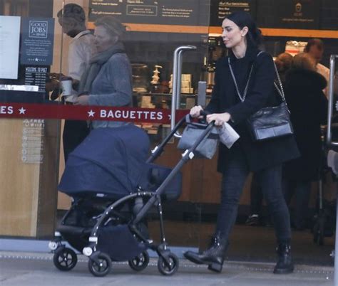 Christine Lampard Effortlessly Glam As She Takes Baby Patricia Out For A Stroll Irish Mirror