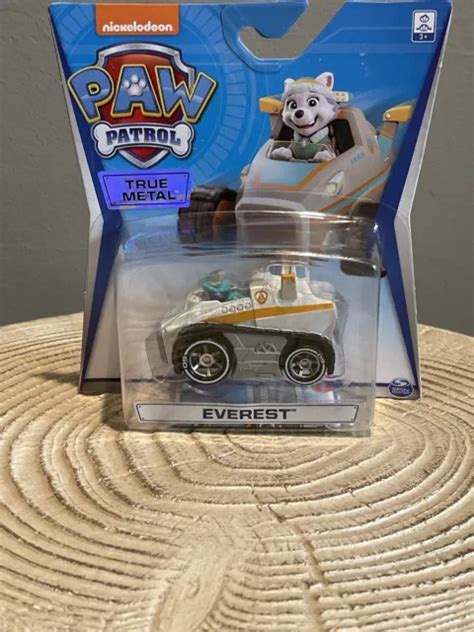 Paw Patrol Mighty Pups Super Paws Everest True Metal Diecast Car New