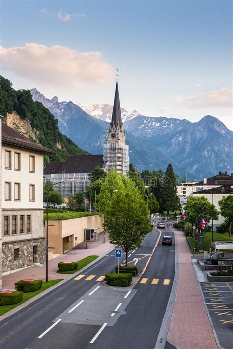 Città Vaduz, Principato Del Liechtenstein Immagine Stock - Immagine di ...