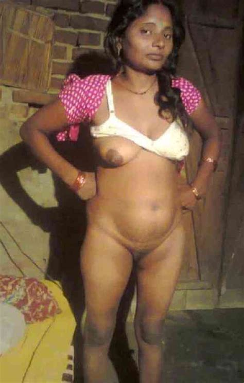 Indian Desi Village Aunty Porn Pic