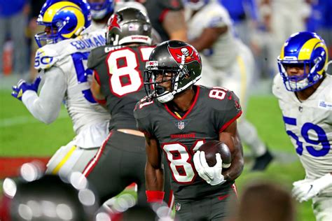 Highlights from the Bucs' Week 11 loss to the Rams - Bucs Nation