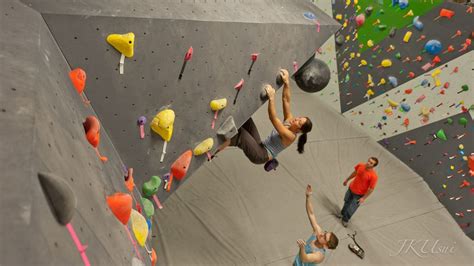 The Beginners Guide To Indoor Rock Climbing New Day Northwest