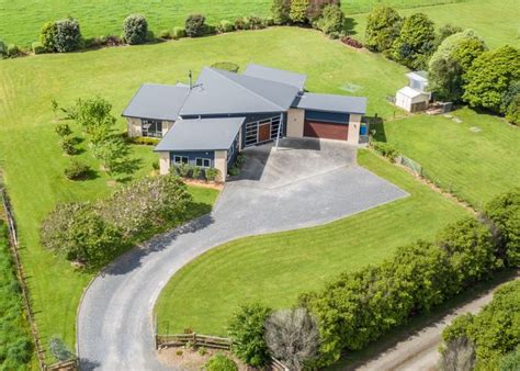 Free Property Data For 273e Kimberley Road Levin Nz