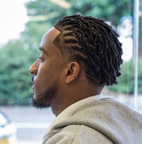 The textured waves with plenty of volume create a charming, romantic look that's hard to achieve with. Loc Styles for Medium Hair Cute - Hairstyle Diary | Dread ...