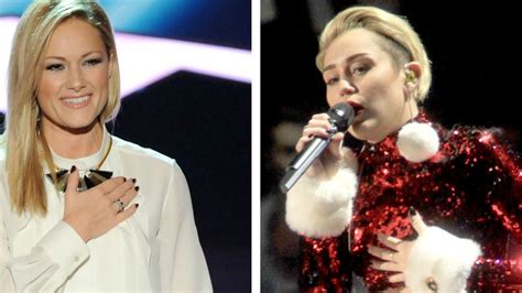 Helene Fischer Sexy Duett Pläne Mit Miley Cyrus Promiflashde