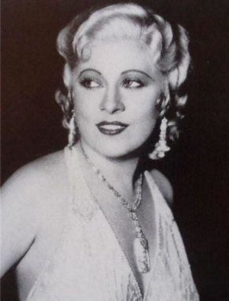 10 Curiosidades Que Tal Vez No Sabías De La Polémica Mae West