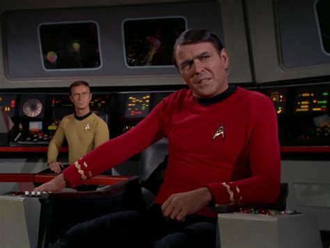 Did Star Trek Never Show Scottys Full Right Hand On The Show Entertainment Legends Revealed