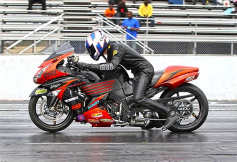This was back in 2015, and since then the bike has been transformed into a true dragstrip terror, dubbed by manuel's children as 'toothless', after the movie how to train. MIROCK Racers Ready for MIR's First Dragbike Race of 2014 ...