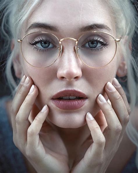 Carolina Porqueddu In Reading Glasses 👓 By Yeah Sunglasses