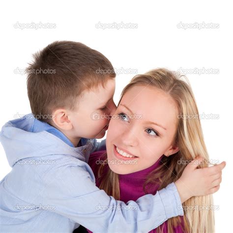 Niño Abrazando A Su Madre — Fotos De Stock © Lanych 49594611