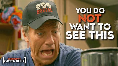 Mike Rowe Learns About Anatomical Oddities Mütter Museum Somebodys Gotta Do It Youtube