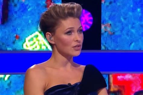 celebrity big brother fans praise ‘absolute queen emma willis for ‘sassy dig at roxanne