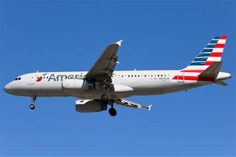 Airbus A320 American Airlines Photos And Description Of The Plane