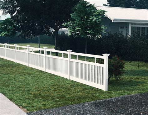 Hamptons Fencing — Glass Outlet