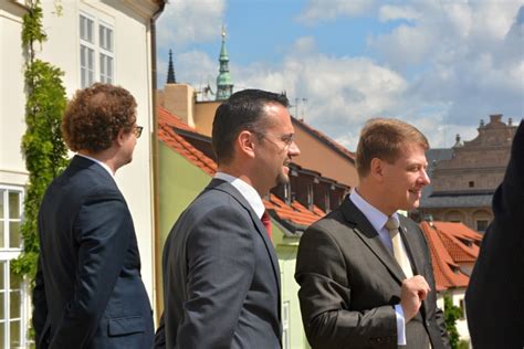 Check for news, concert, tour details, latest info, complete overview for february 2021 on goout. Návštěva kosovské delegace - Tomáš Prouza