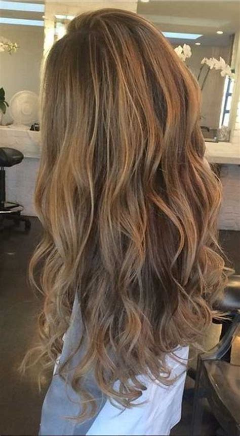 This look surely imparts more of an ombre view which totally is worth if only i had some long, thick hair, i would rush into the parlor to get this boho blonde highlighted look. 40 Blonde And Dark Brown Hair Color Ideas | Hairstyles ...