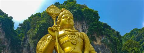 The best time to visit batu caves is early morning in weekdays if you have the chance. 397 Batu Caves Foto's - gratis en royaltyvrije stockfoto's ...