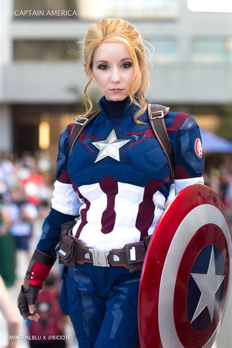 captain america avengers marvel cosplay by riki riddle lecotey dragon con 2018 nycc