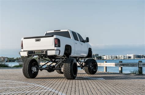 Chevrolet 2500 Sf006 24x16 Specialty Forged Wheels