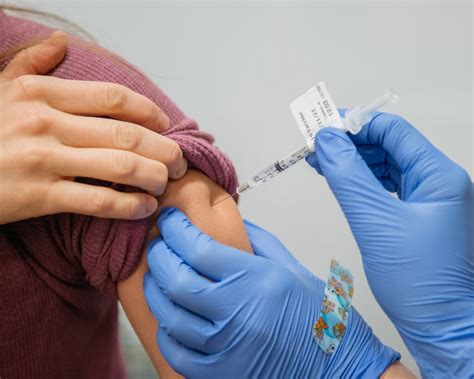 Employers Can Require Workers To Get Covid 19 Vaccine Us Says The