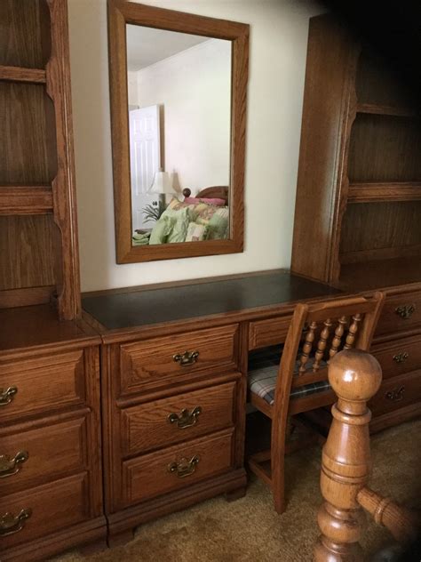 young  hinkle charter oak bedroom set  antique furniture collection