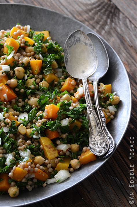 This roasted butternut squash, kale and cranberry couscous is one of my fall faves. Roasted Butternut Squash Salad with Chickpeas, Kale, and ...