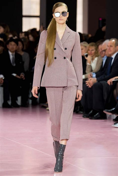 Christian Dior Fall 2015 Ready To Wear Collection Gallery Style