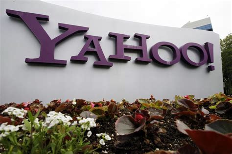 russian fsb officers hackers charged in yahoo breach that affected millions
