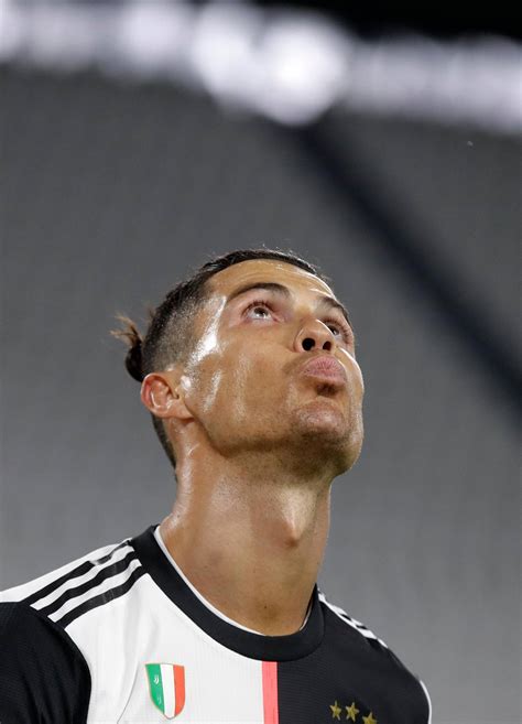 Cristiano Ronaldo Anguish Red Card Locked Doors Italian Football