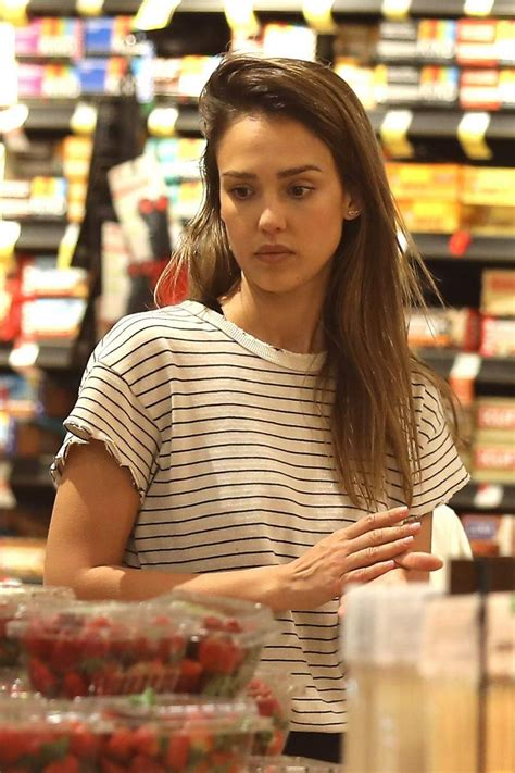 Jessica Alba Shopping At Whole Foods In Beverly Hills 04 09 2017 Hawtcelebs