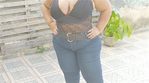 Latin Chubby Bbw Sexy Curvy Girl Ana In Skintight Pazzani Jeans And On High Heels Skintight