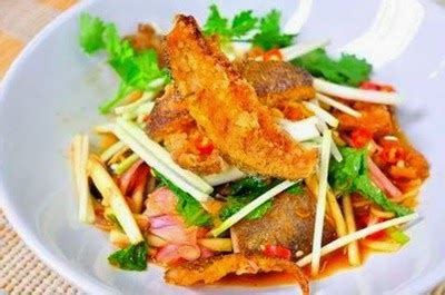 วิธีทำยำปลาสลิดกรอบ ~ เมนูอาหารไทยตามสั่ง พร้อมวิธีทำ