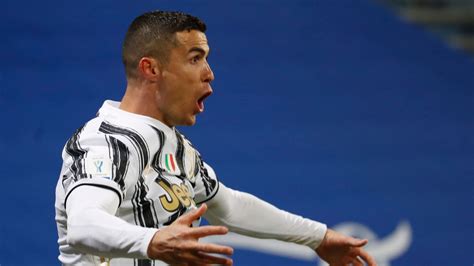 Ronaldo Becomes All Time Leading Scorer In Footballing