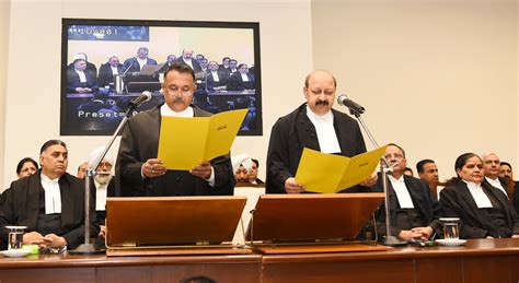 Chief Justice Administers Oath To 6 Additional Judges Of High Court