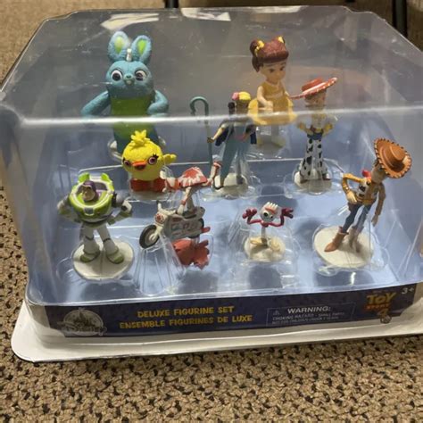 Disney Pixar Toy Story 4 Deluxe Figurine Playset 9 Figure Set Cake